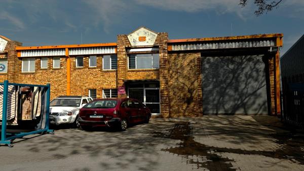 180 m² Commercial space