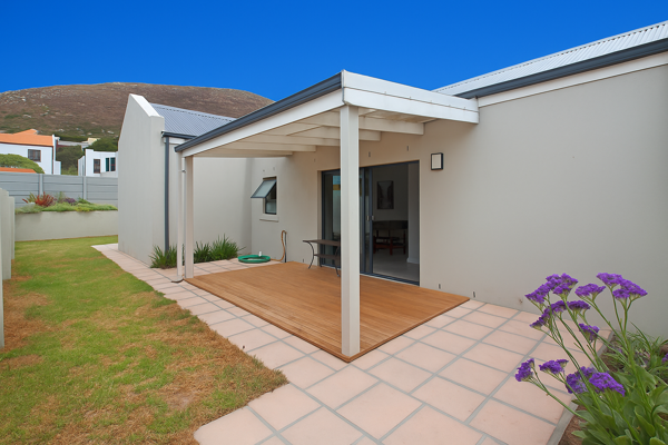 2 Bedroom House