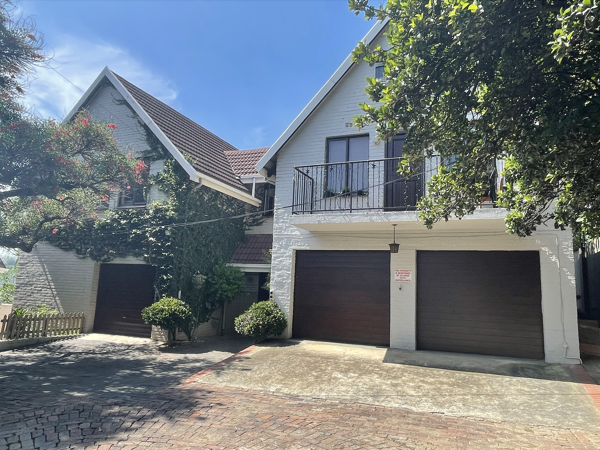 6 Bedroom House