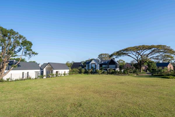 1 812 m² Land
