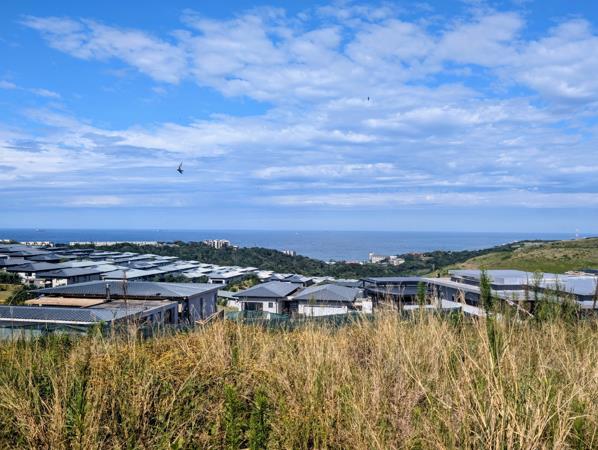 558 m² Land