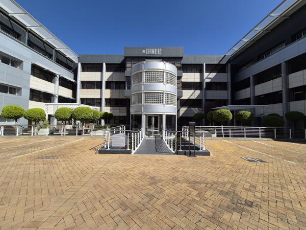 712 m² Commercial space