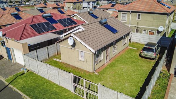 2 Bedroom House