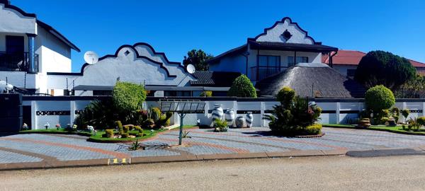 5 Bedroom House