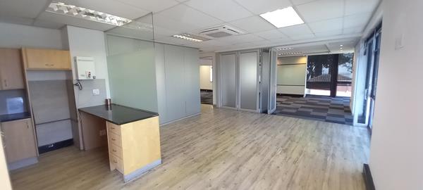 724 m² Commercial space