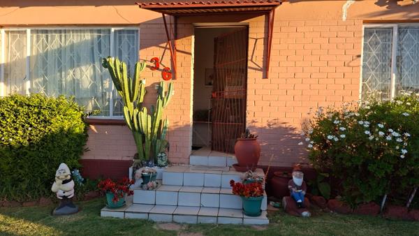 2 Bedroom House