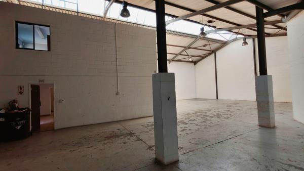 360 m² Industrial space