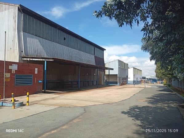 2 500 m² Industrial space