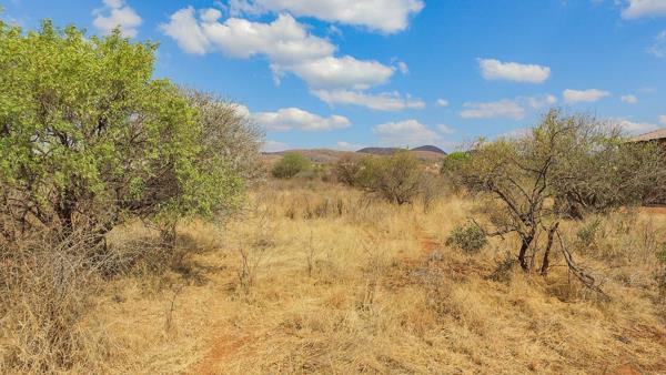 931 m² Land