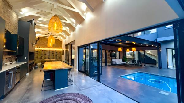5 Bedroom House