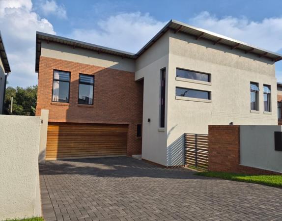 5 Bedroom House