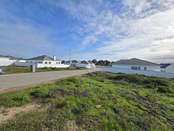 366 m² Land
