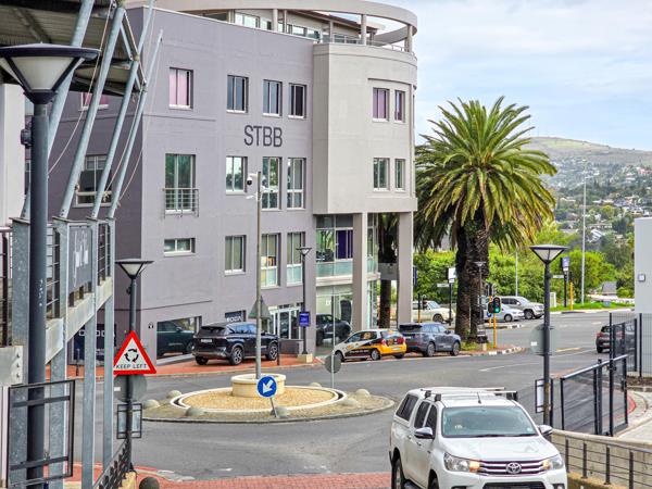 89 m² Retail Space