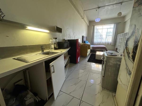 Studio Apartment