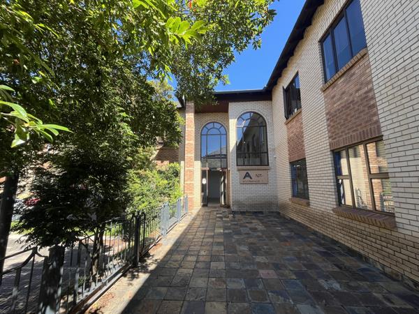 73.7 m² Commercial space