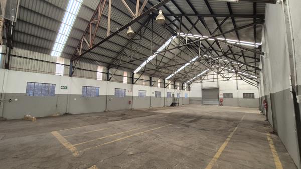 893 m² Industrial space