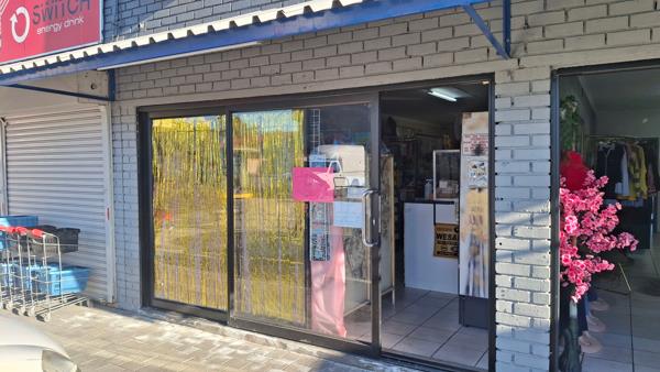 40 m² Retail Space