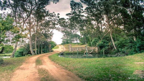 525 m² Land
