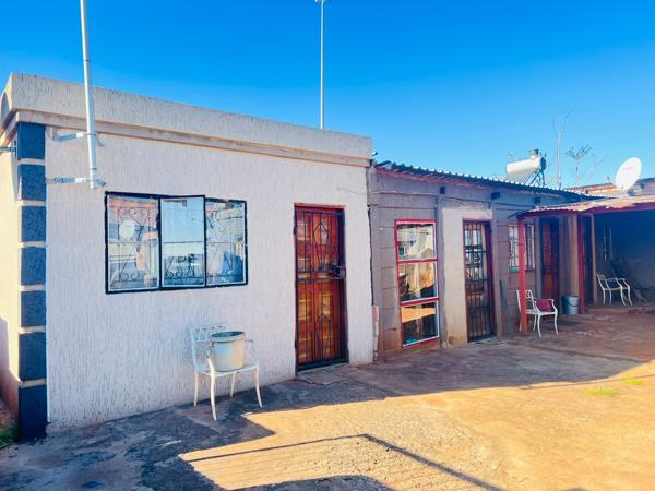 1 Bedroom House