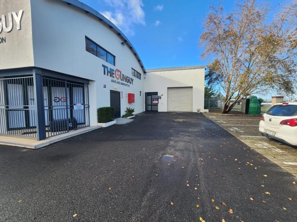 365 m² Industrial space