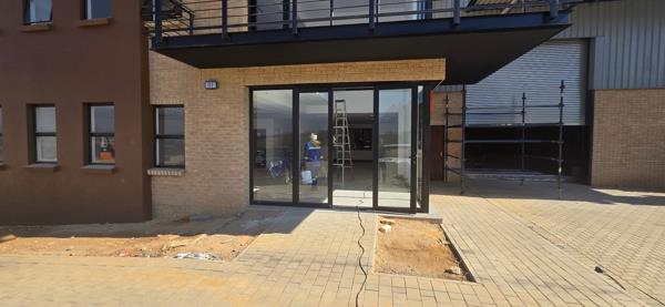 2 318 m² Commercial space