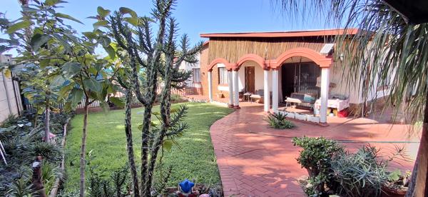 6 Bedroom House