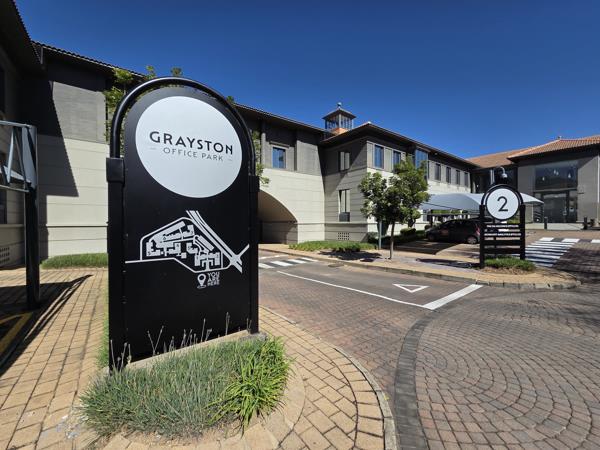 344 m² Commercial space