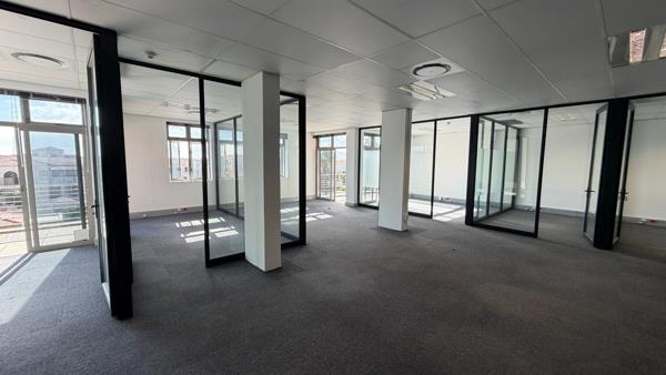 192 m² Office Space