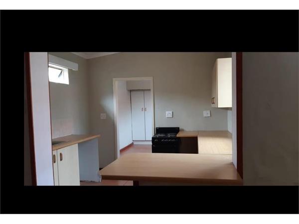 1 Bedroom Garden Cottage