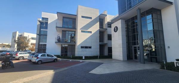 1 162 m² Commercial space