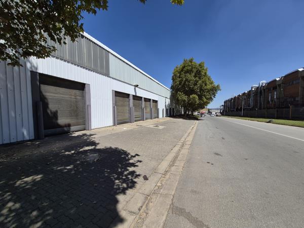 10 000 m² Industrial space