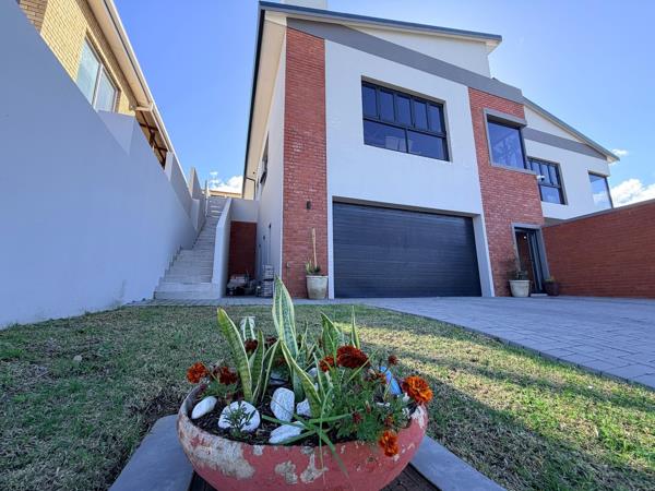 3 Bedroom Duet