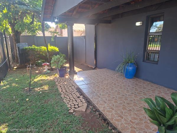 6 Bedroom House