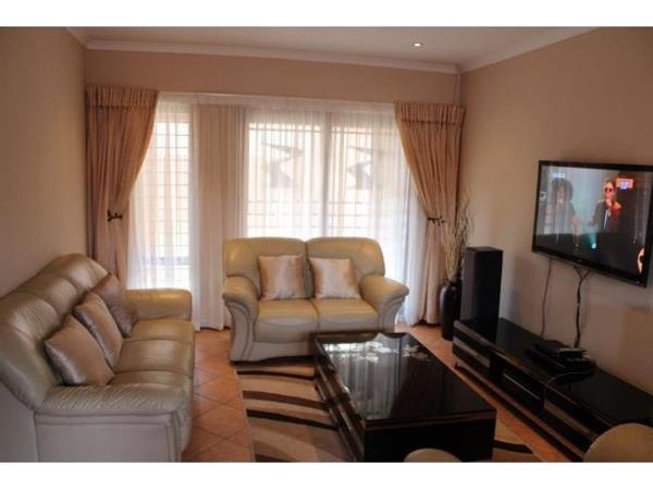 3 Bedroom Simplex