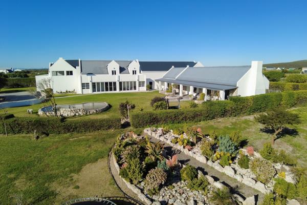 9 Bedroom House