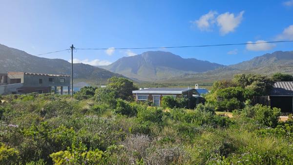774 m² Land