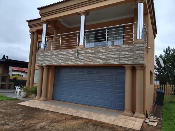 5 Bedroom House