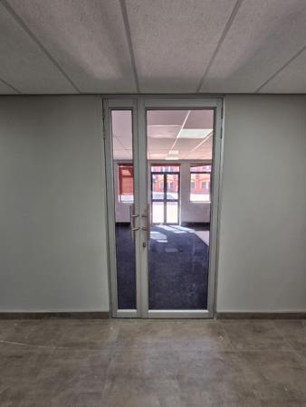 42 m² Commercial space