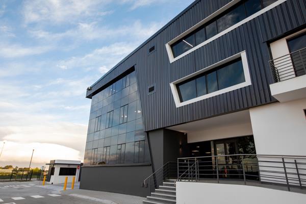 2 500 m² Industrial space