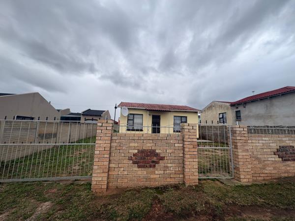2 Bedroom House