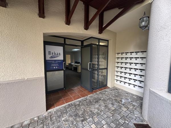 94 m² Commercial space