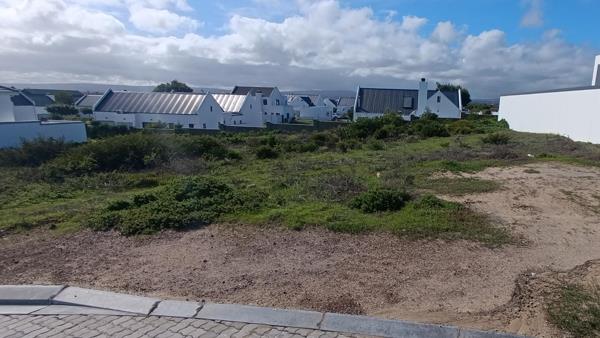 366 m² Land