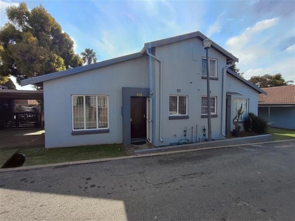 2 Bedroom Townhouse