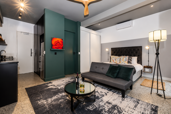 Studio Apartment