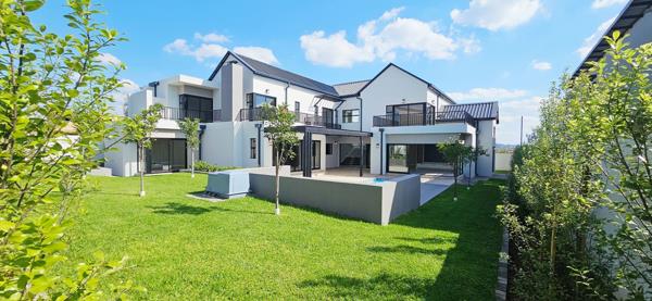 7 Bedroom House