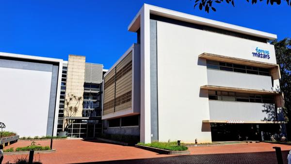 638 m² Office Space