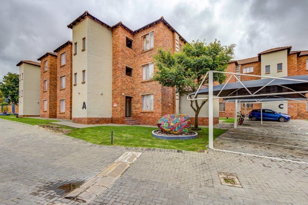 2 Bedroom Townhouse