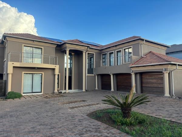 5 Bedroom House