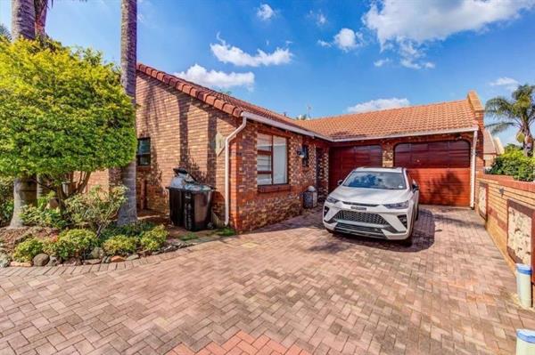 3 Bedroom Townhouse