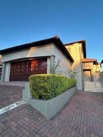 4 Bedroom Townhouse